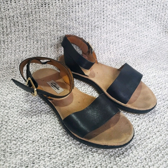 clarks narrative sandals